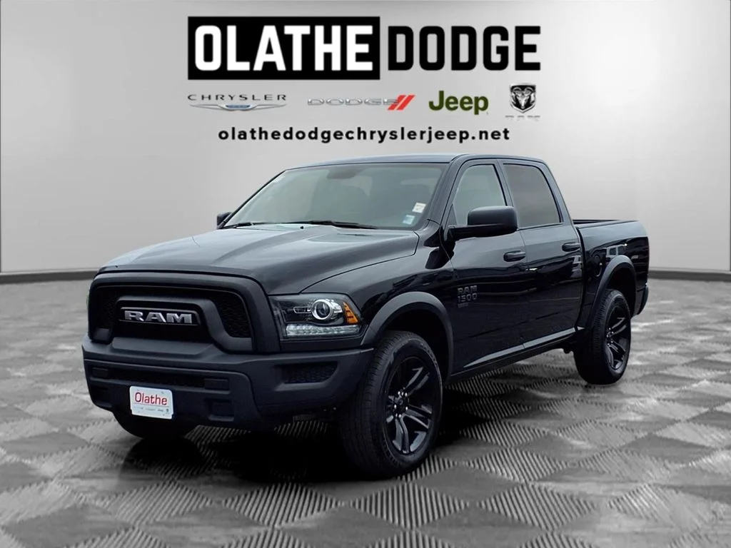 2024 RAM 1500 Classic Warlock 4x4 Crew Cab 5'7's photo