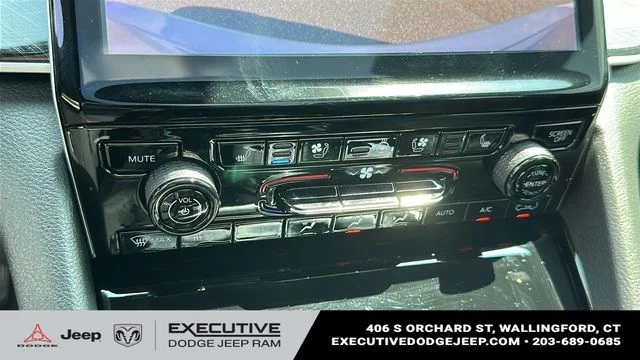 Used 2023 Silver Jeep Trailhawk 4xe image 20
