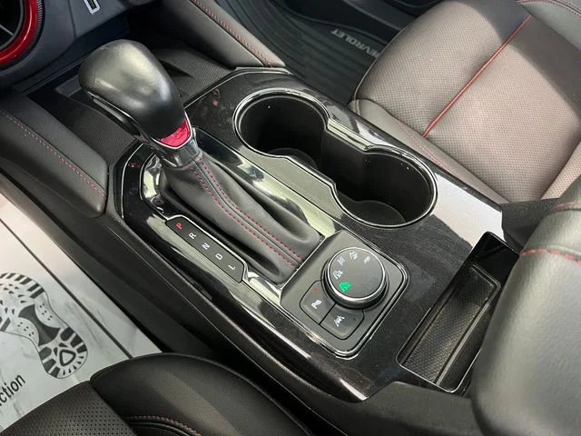 Used 2021 Silver Ice Metallic Chevrolet RS image 29