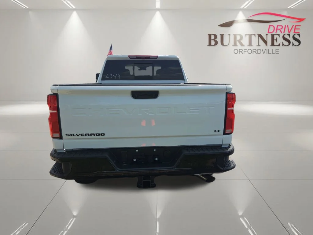 New 2026 Summit White Chevrolet LT image 6