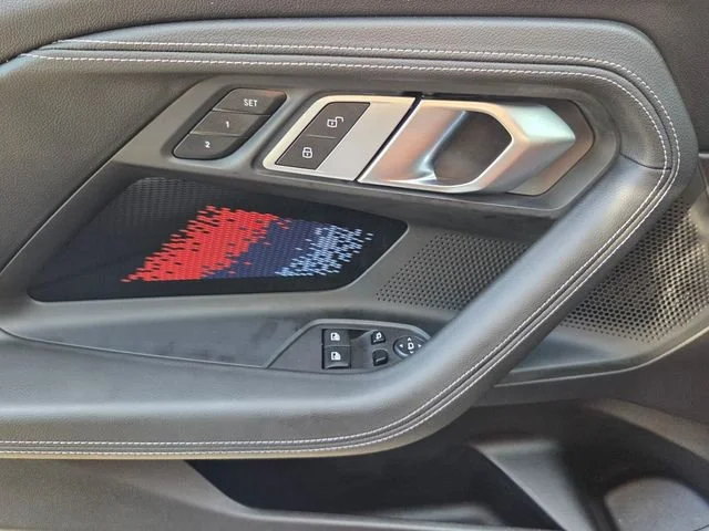 Used 2023 Black BMW i image 38