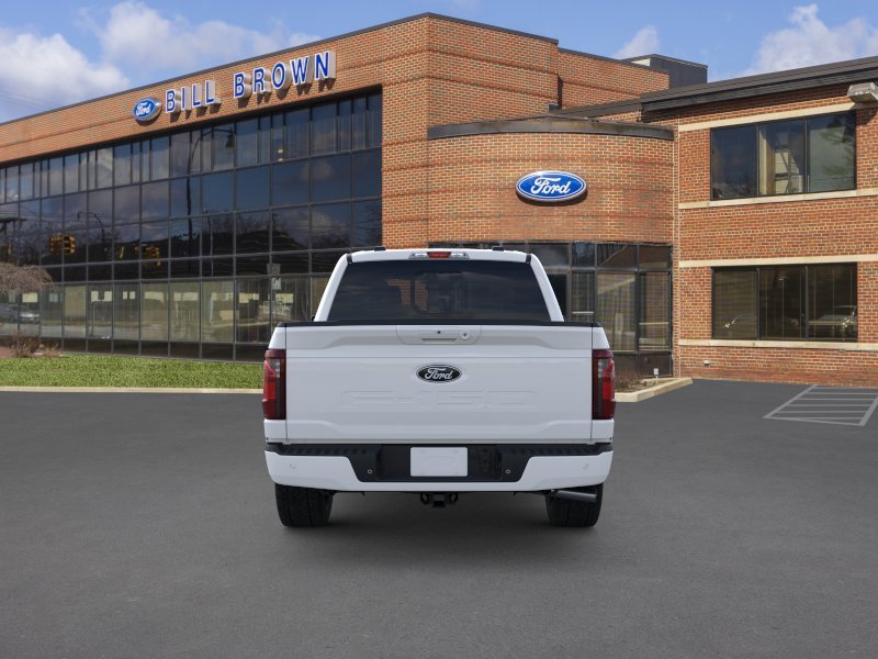 New 2026 Oxford White Ford XLT image 5
