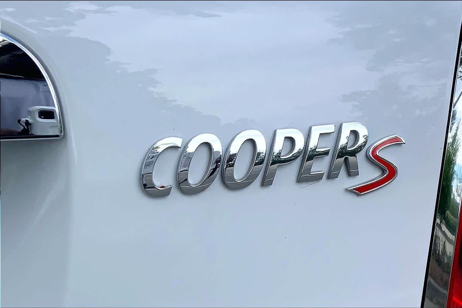 Used 2020 Light White MINI Cooper S image 9