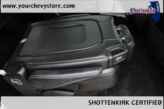 Used 2024 Black Chrysler Touring L image 15