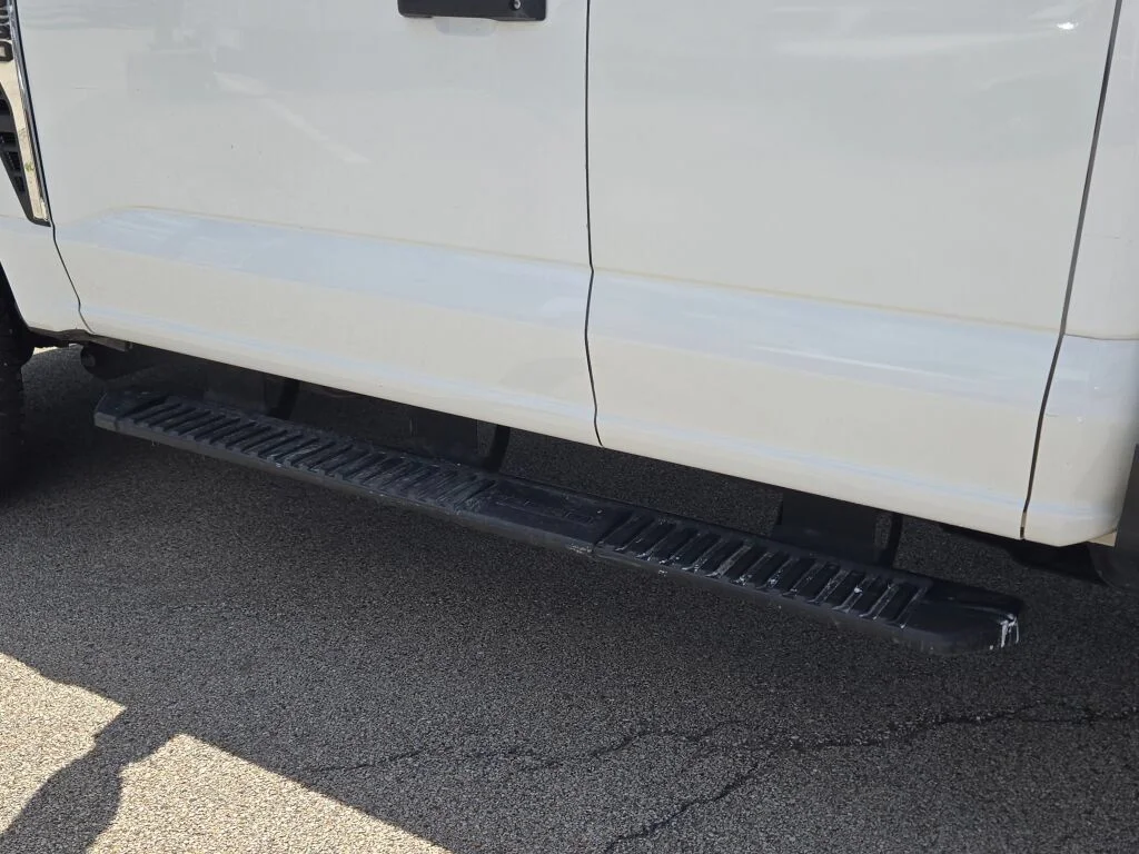 Used 2024 Oxford White Ford XL image 13