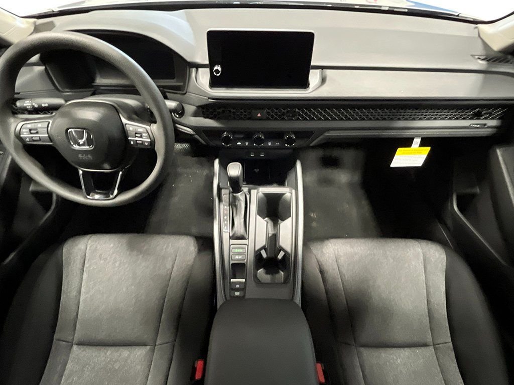 New 2026 Platinum White Pearl Honda LX image 18