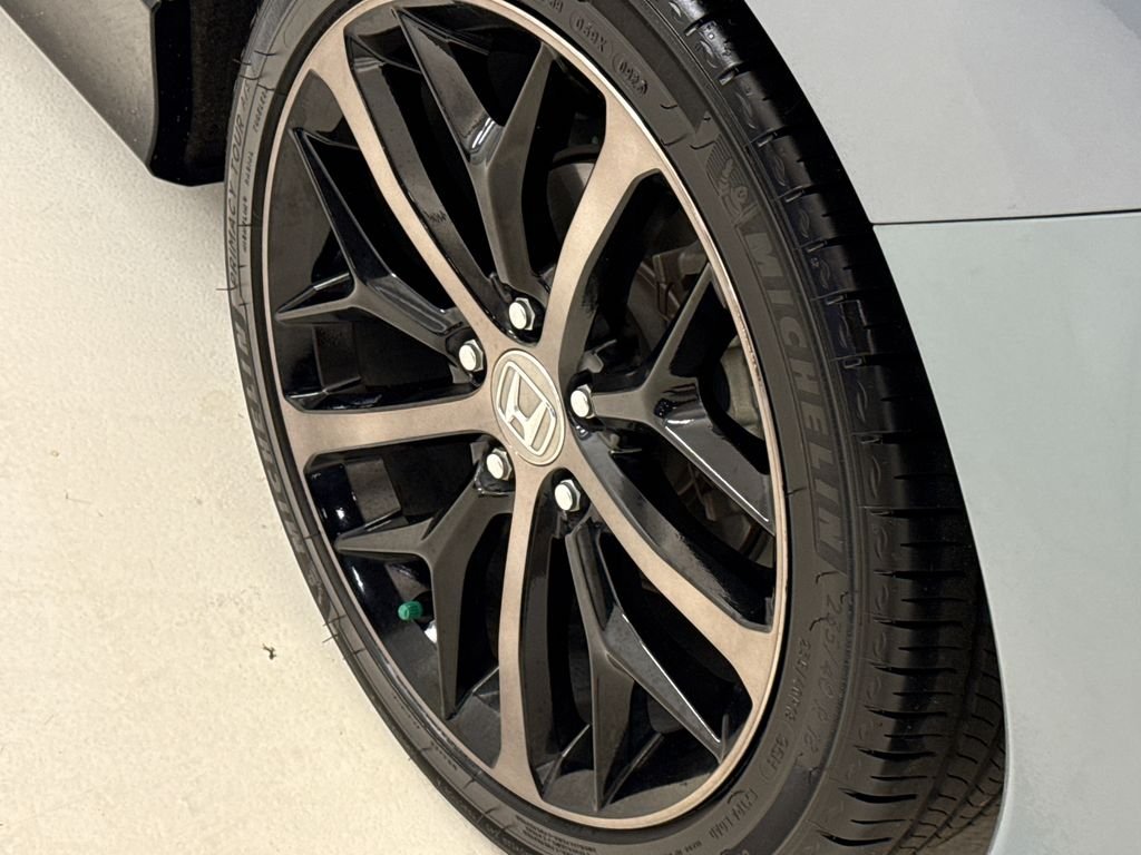 Certified Used 2021  Honda Sport image 9