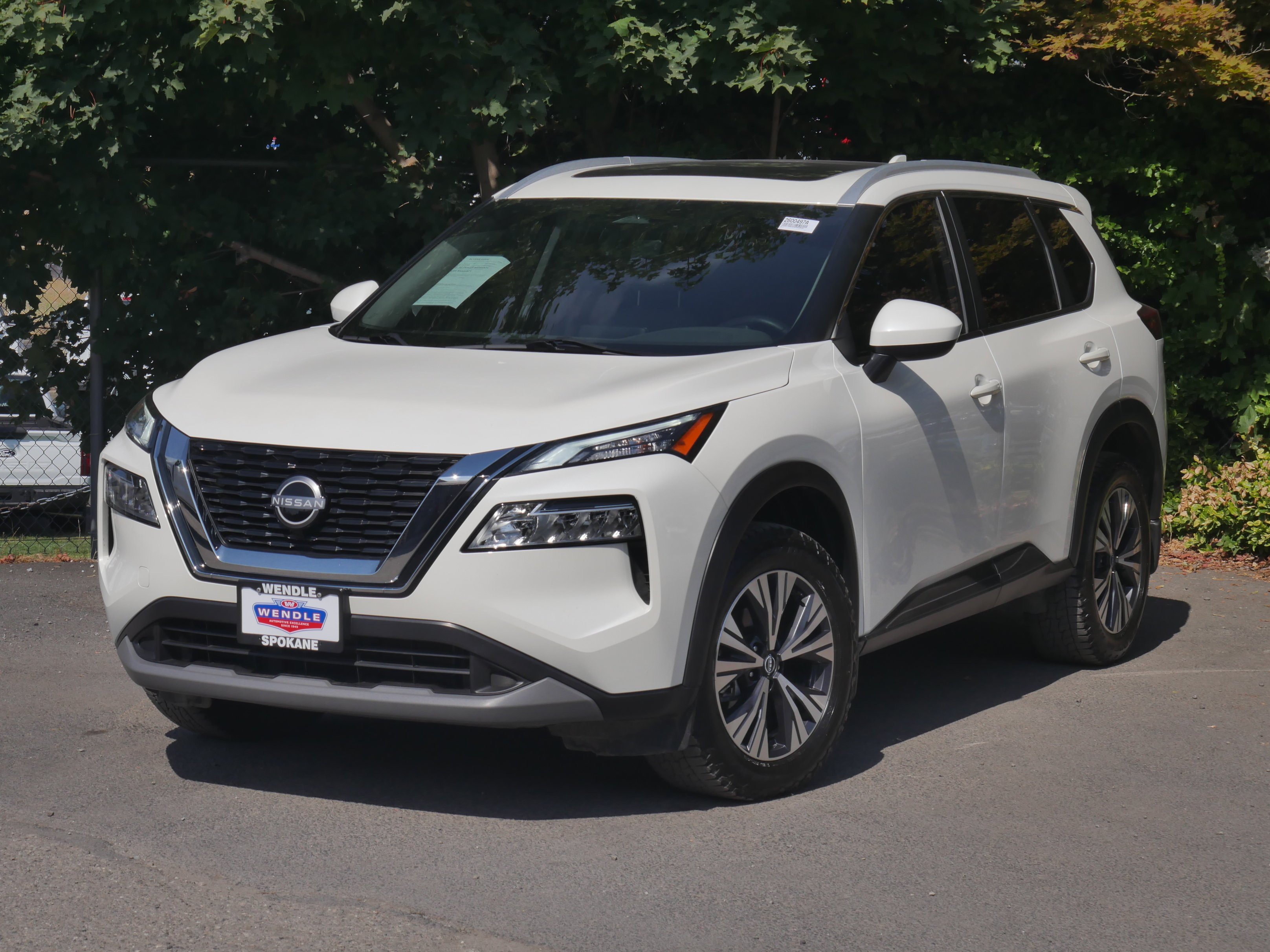 Certified Used 2023 Pearl White Tricoat Nissan SV image 2