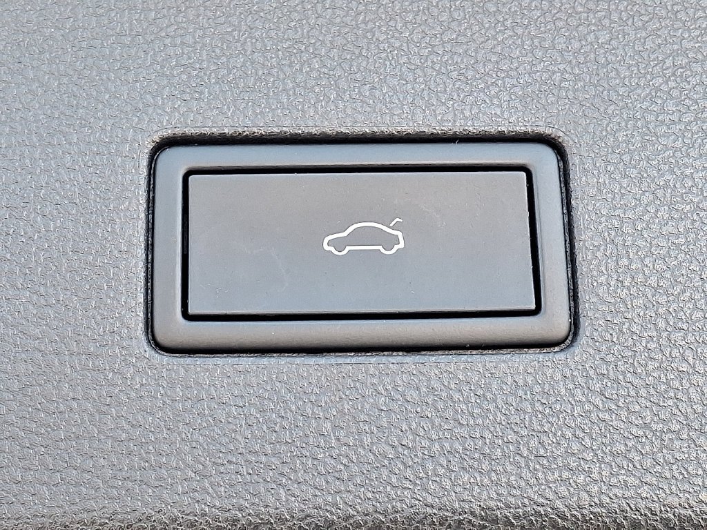 2024 Volkswagen Atlas Atlas Peak Edition - Photo 28