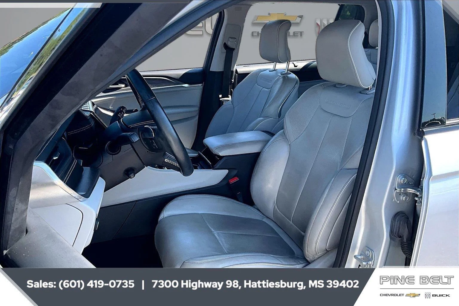 Used 2021 Silver Zynith Jeep Overland image 18