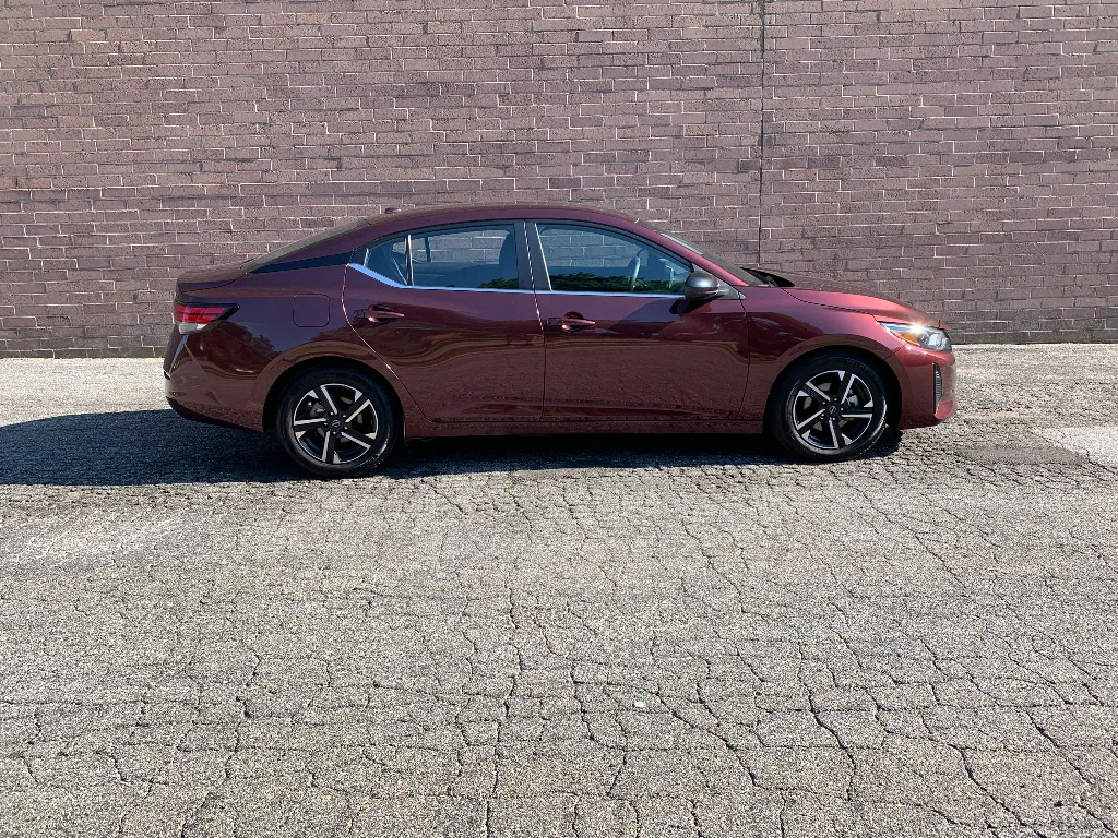 Used 2024 Rosewood Metallic Nissan SV image 6
