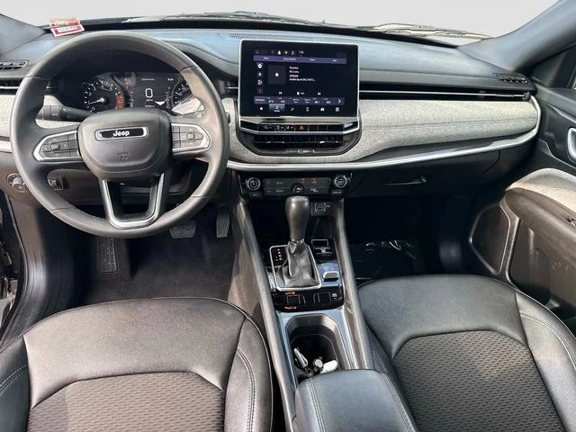 Used 2024 Black Jeep Latitude image 16