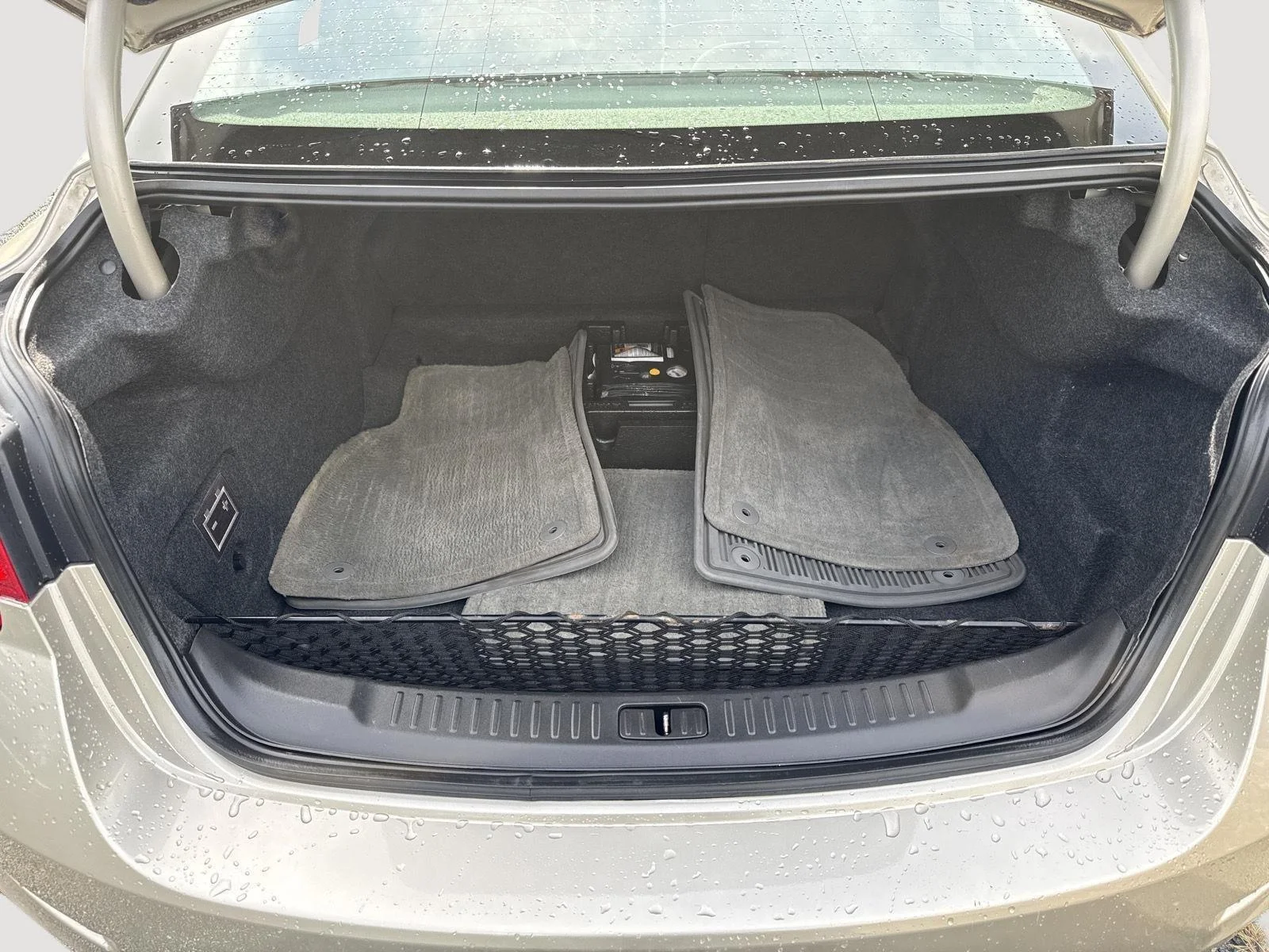 Used 2014 Champagne Silver Metallic Chevrolet LS image 6