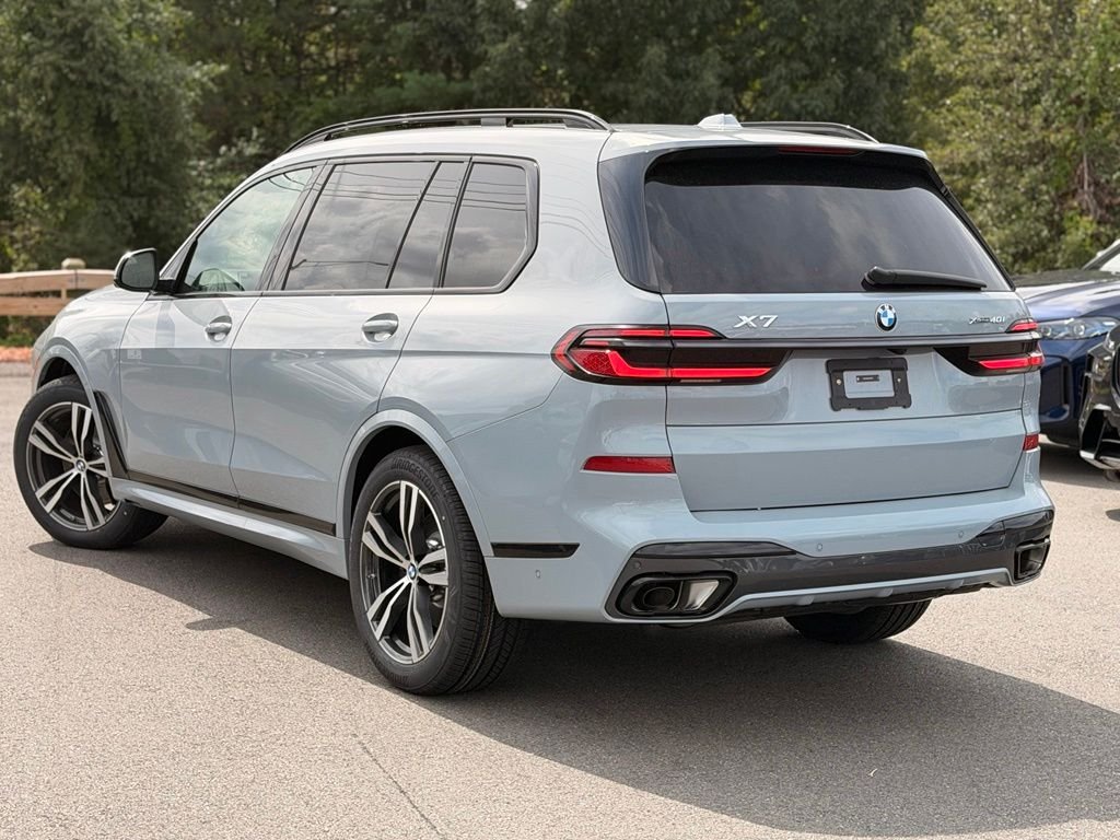 New 2027 Brooklyn Grey Metallic BMW xDrive40i image 3