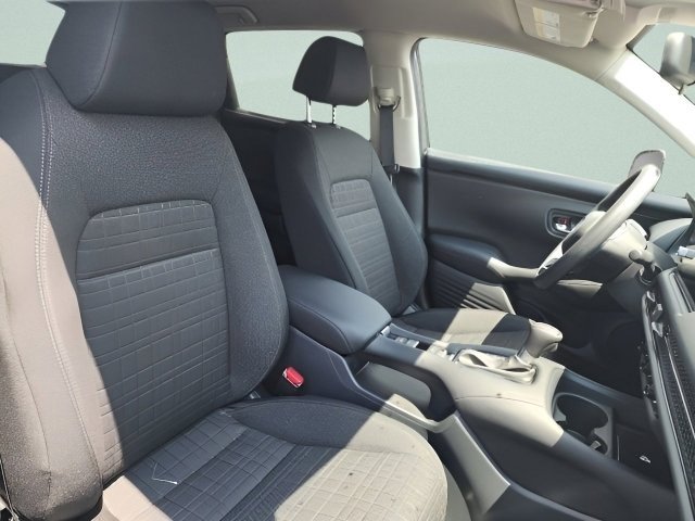 2026 Honda HR-V LX - Photo 13
