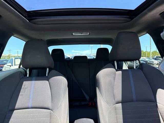 Used 2021  Toyota SE image 16