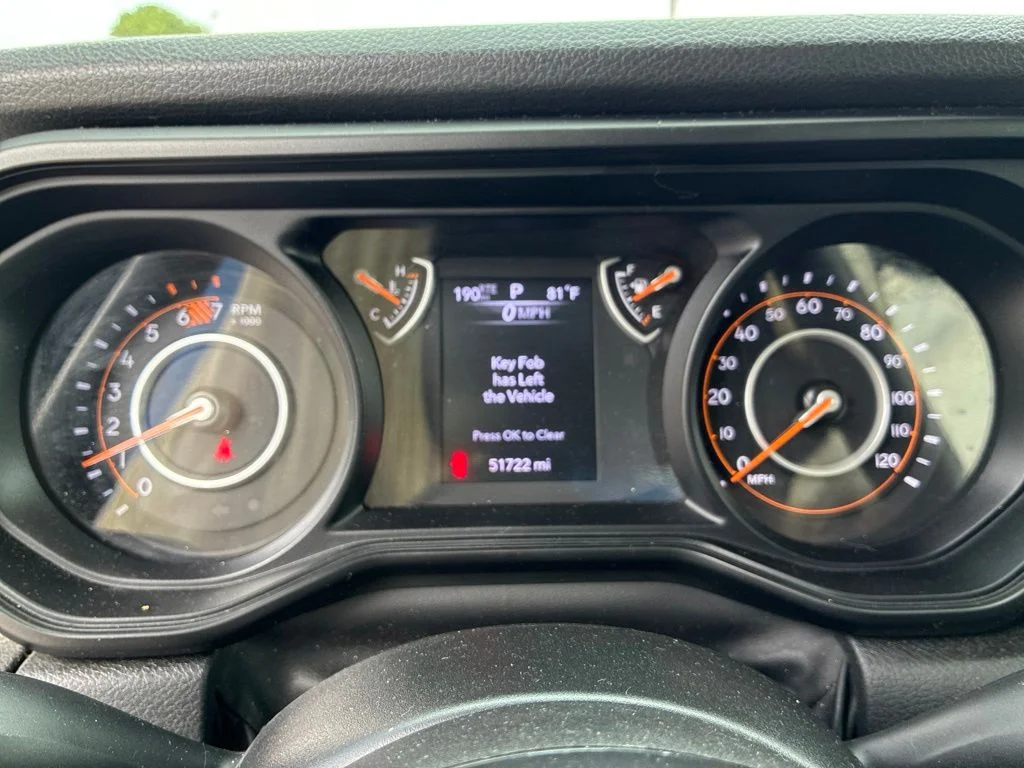 Used 2024 White Jeep Sport S image 16