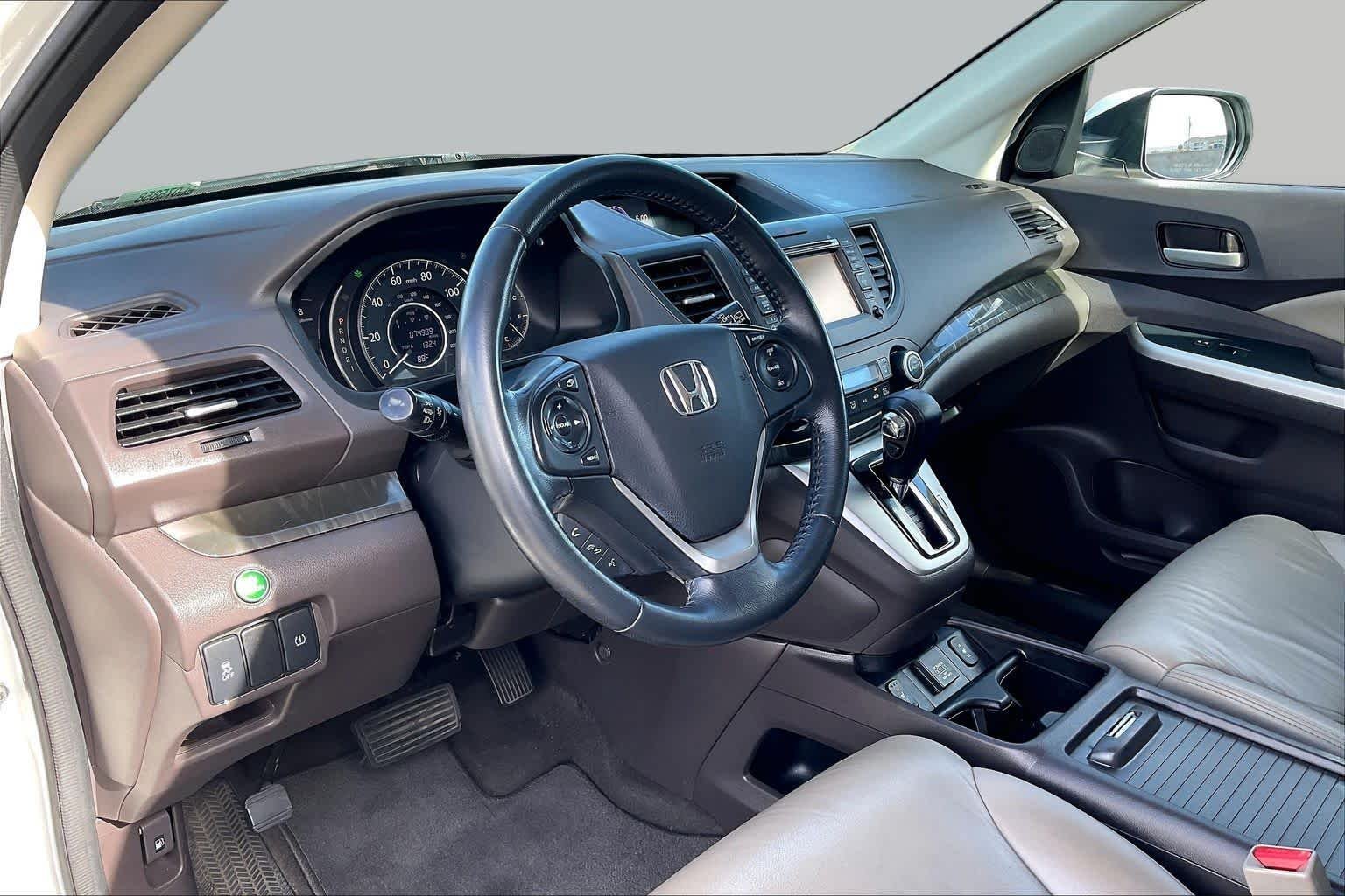 Used 2014 White Diamond Pearl Honda EX-L image 17