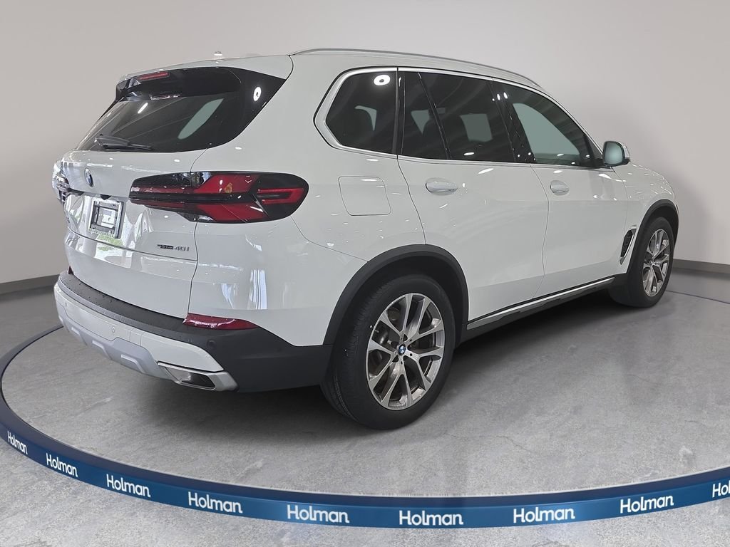 Certified Used 2024 Alpine White BMW sDrive40i image 5