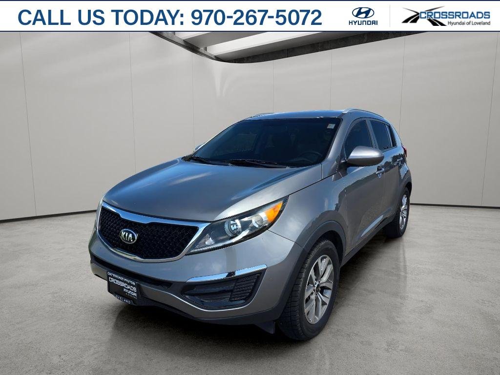 Used 2016 Mineral Silver Kia LX image 1
