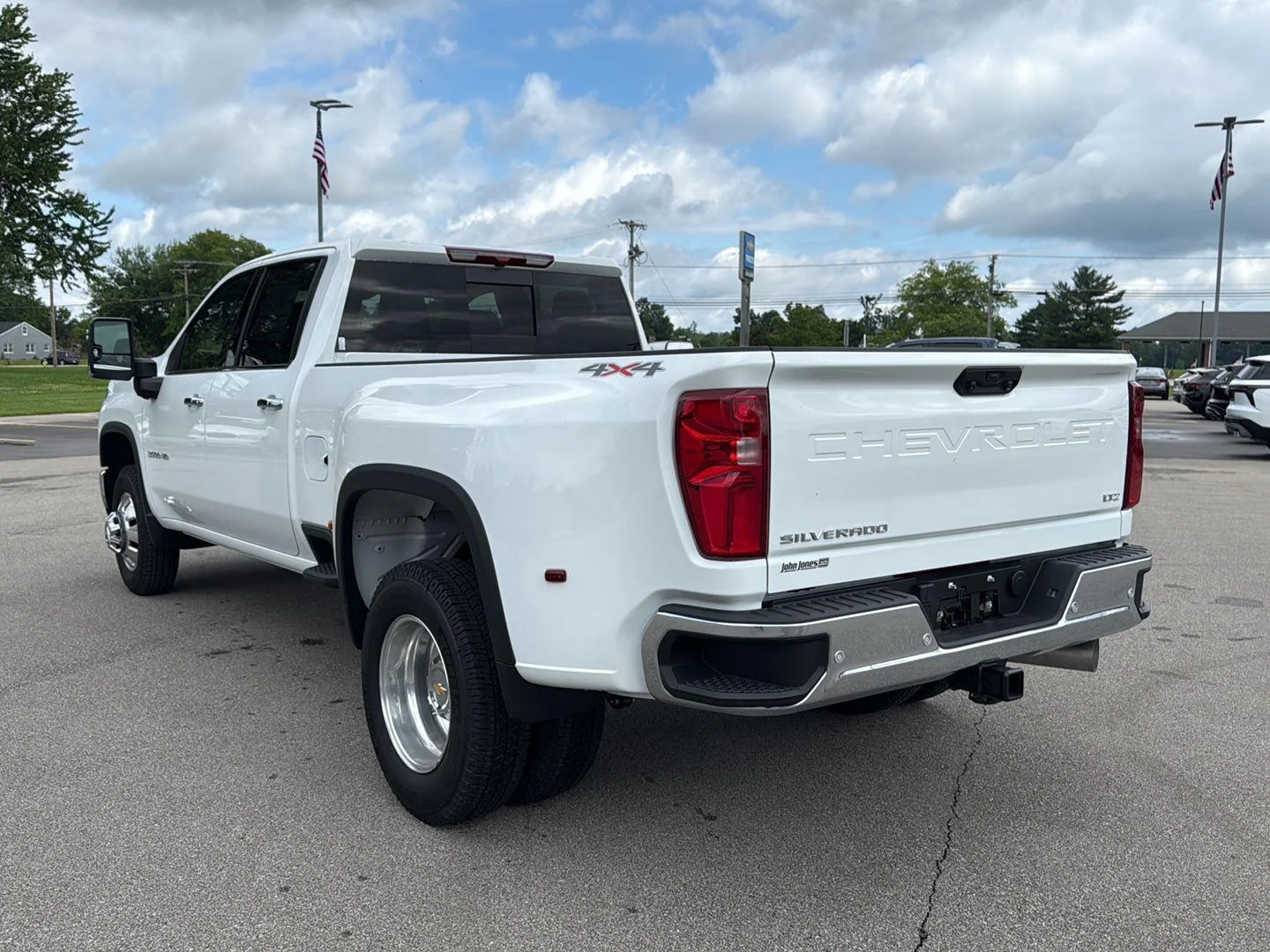 2026 Chevrolet Silverado 3500 HD LTZ - Photo 18