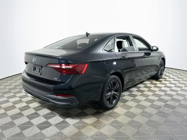 Certified Used 2023 Black Volkswagen 1.5T SE image 3
