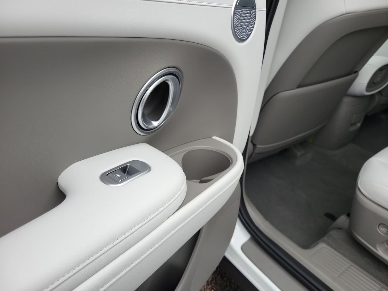 New 2027 Creamy White Pearl Hyundai Limited AWD image 13