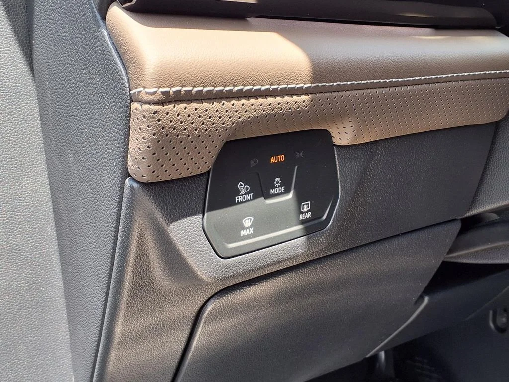 New 2026 Pure Gray Volkswagen SEL image 12