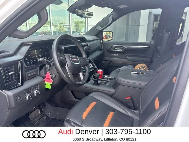 Used 2023 White GMC AT4 image 7