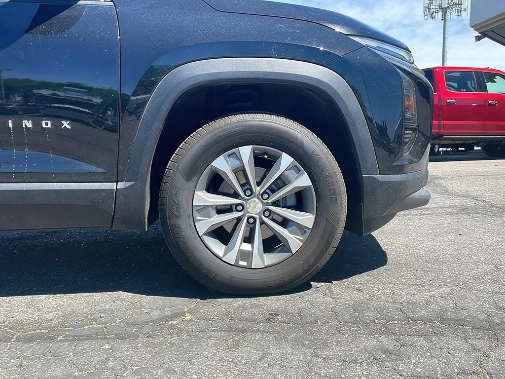 2025 Chevrolet Equinox LT - Photo 23