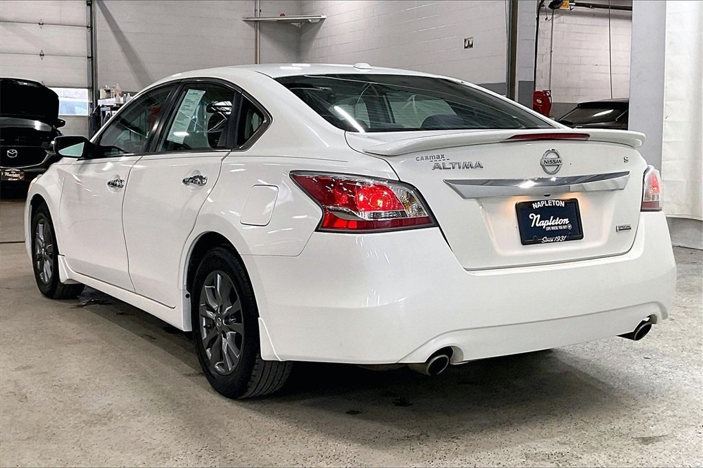 2015 NISSAN ALTIMA - Image 9