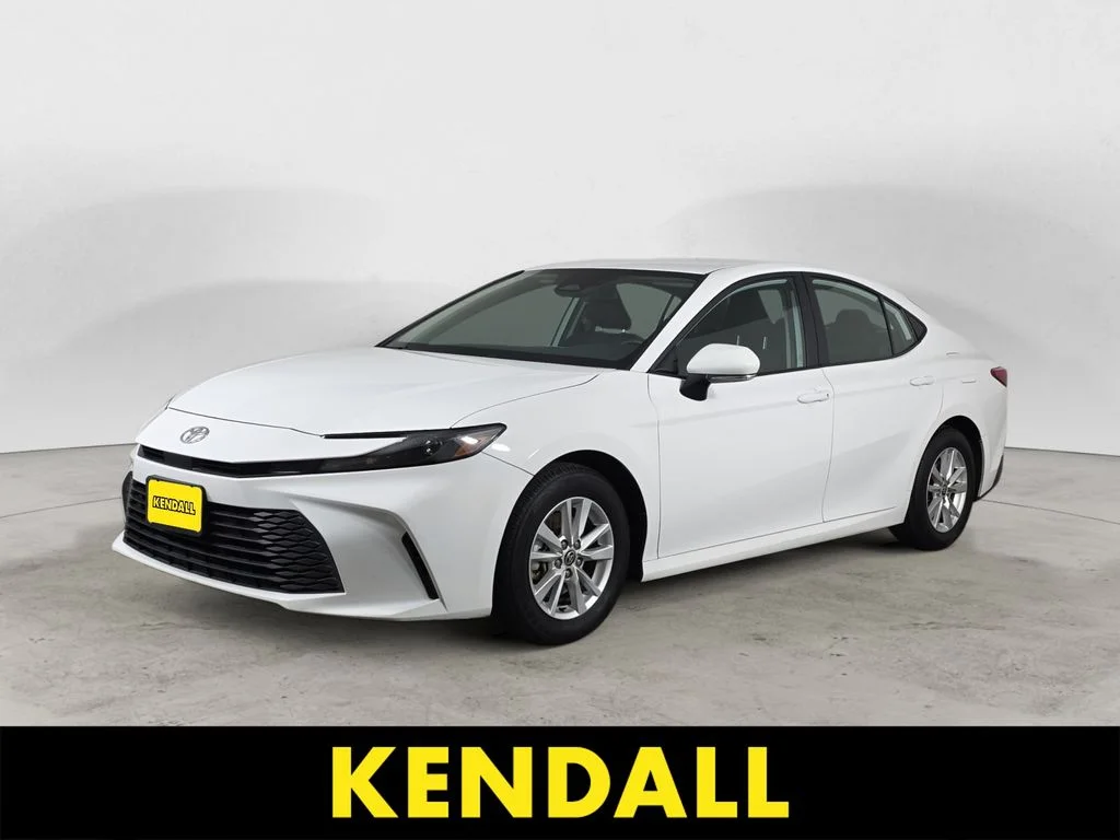 Pre-Owned 2025 Toyota Camry LE 4D Sedan in Eugene #HK13582