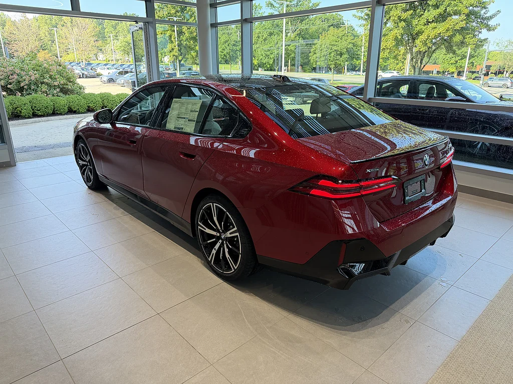 New 2027 Vegas Red Metallic BMW 530i xDrive image 4