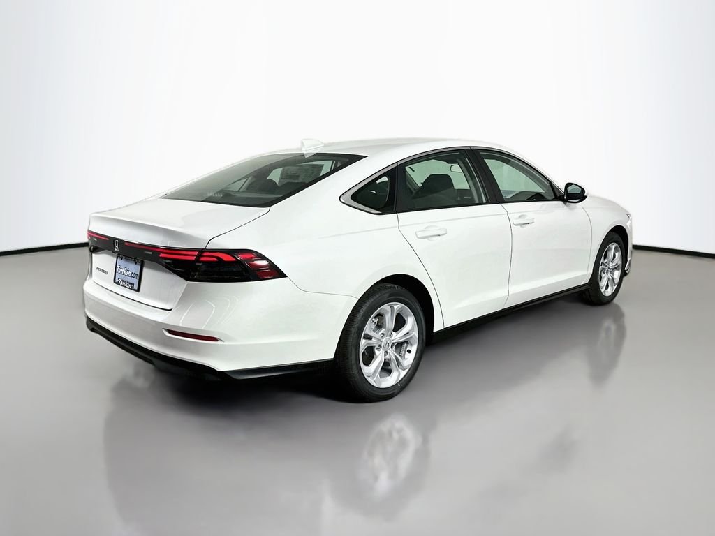 New 2026 Platinum White Pearl Honda LX image 7