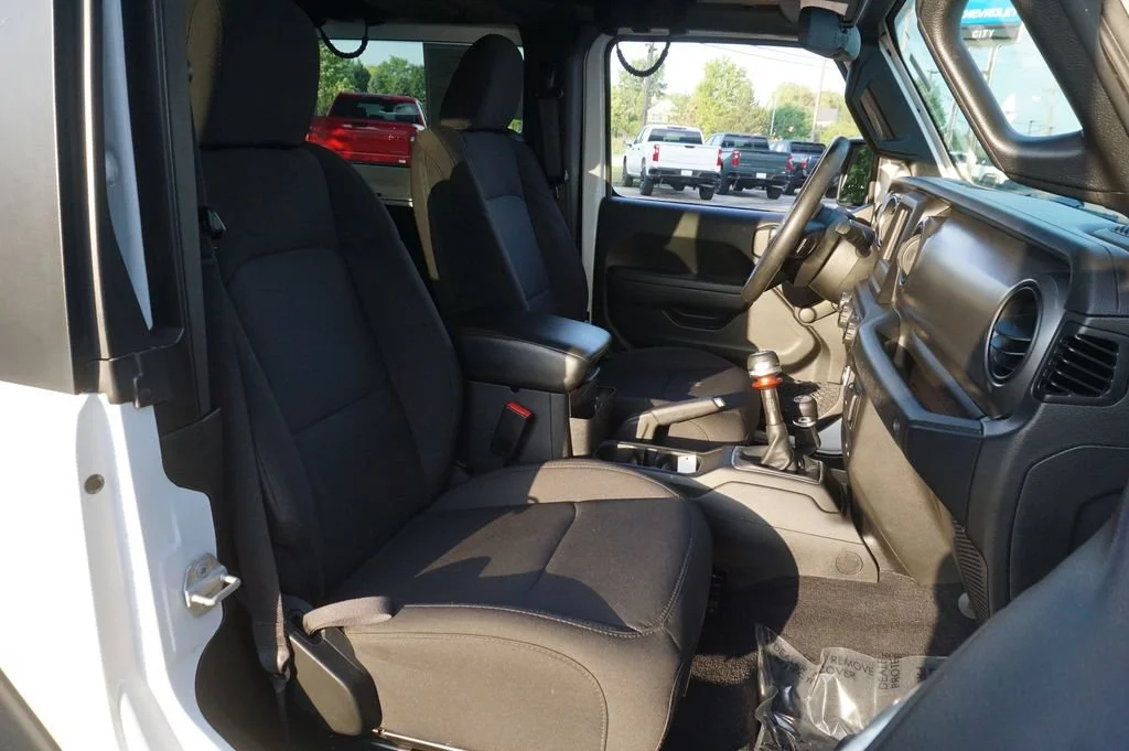 2023 Jeep Wrangler 2-Door Willys Sport - Photo 30