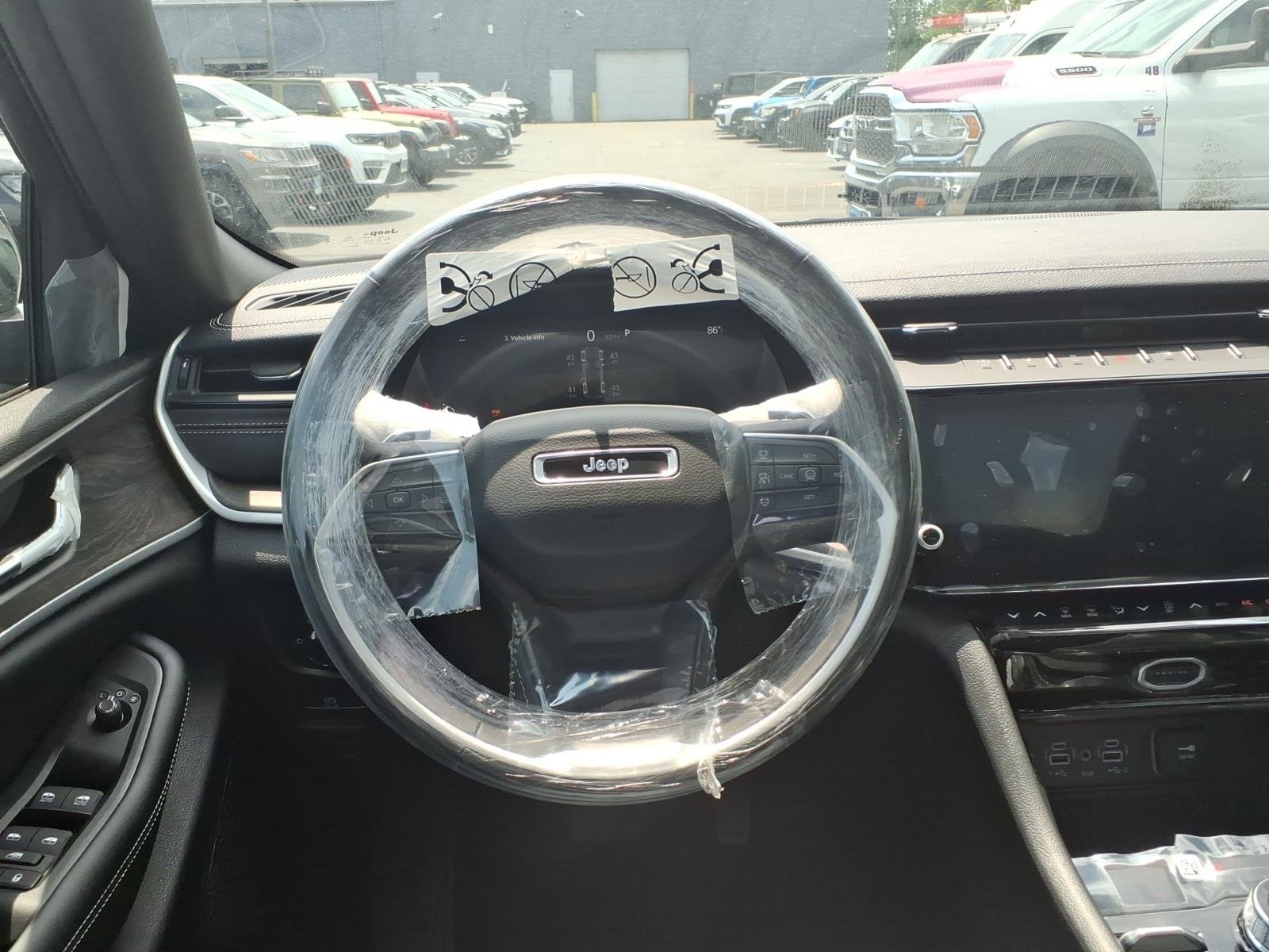 New 2026 Silver Zynith Jeep Altitude image 10