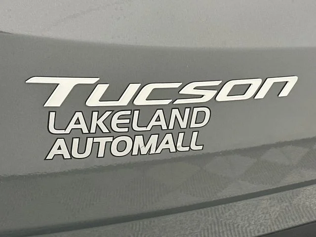 New 2026 Hyundai TUCSON SEL