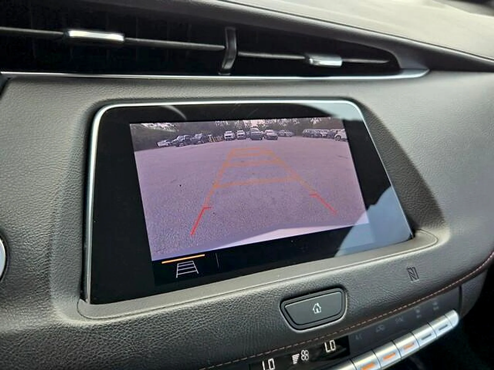 Used 2019 Radiant Silver Metallic Cadillac Sport image 20