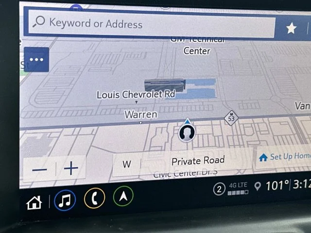 Used 2023 Silver GMC SLE image 30