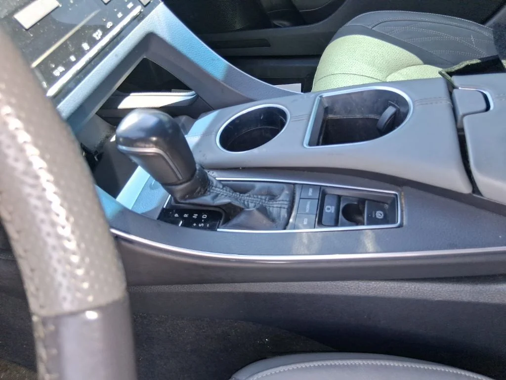 Used 2019 Brown Toyota Limited image 12