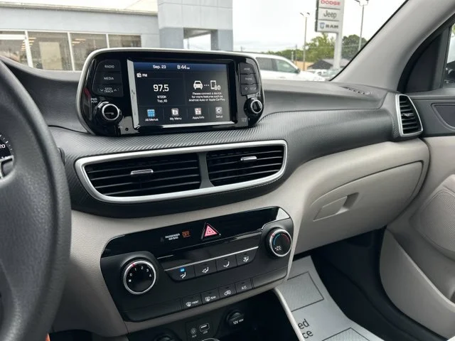 2021 Hyundai Tucson SE - Photo 37