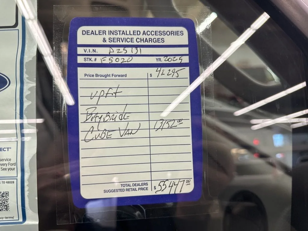New 2025 Oxford White Ford E-350 SRW image 30