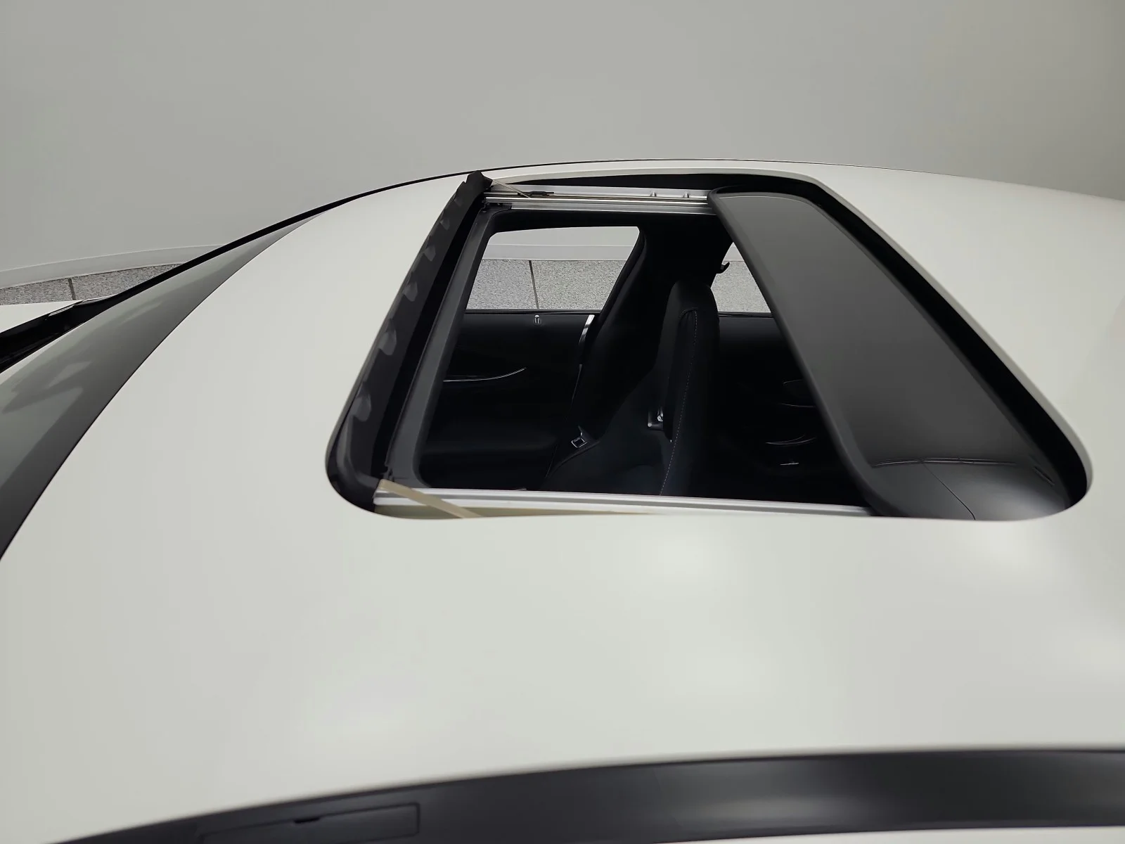 Certified Used 2022 MANUFAKTUR Diamond White Metallic Mercedes-Benz AMG® GT 53 image 16