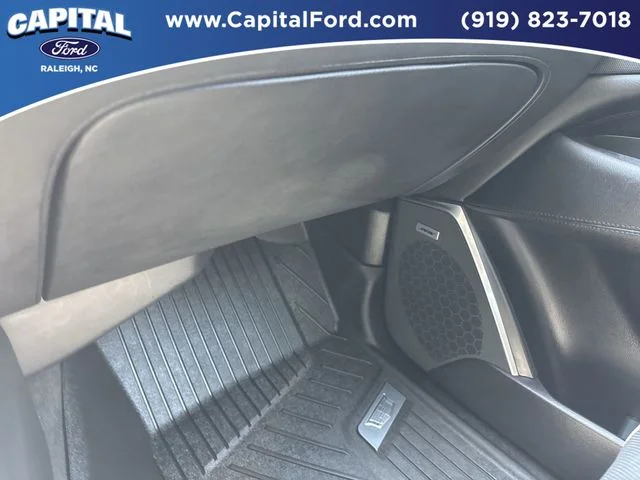 Used 2020 Silver Cadillac Premium Luxury image 28