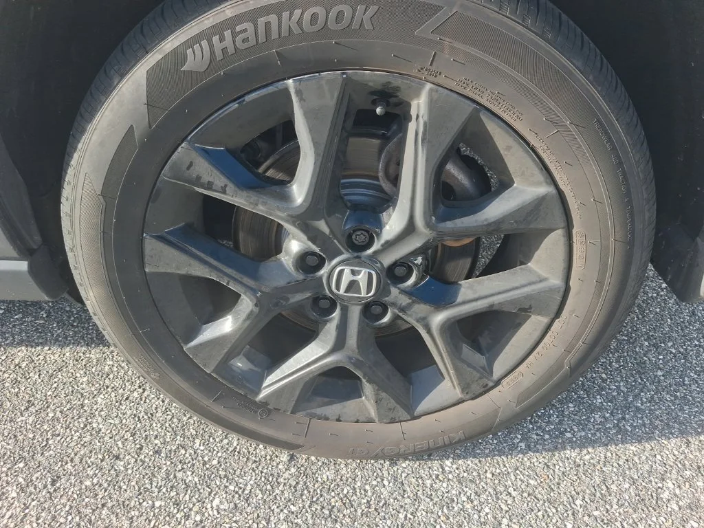 Used 2025 White Honda Sport image 12