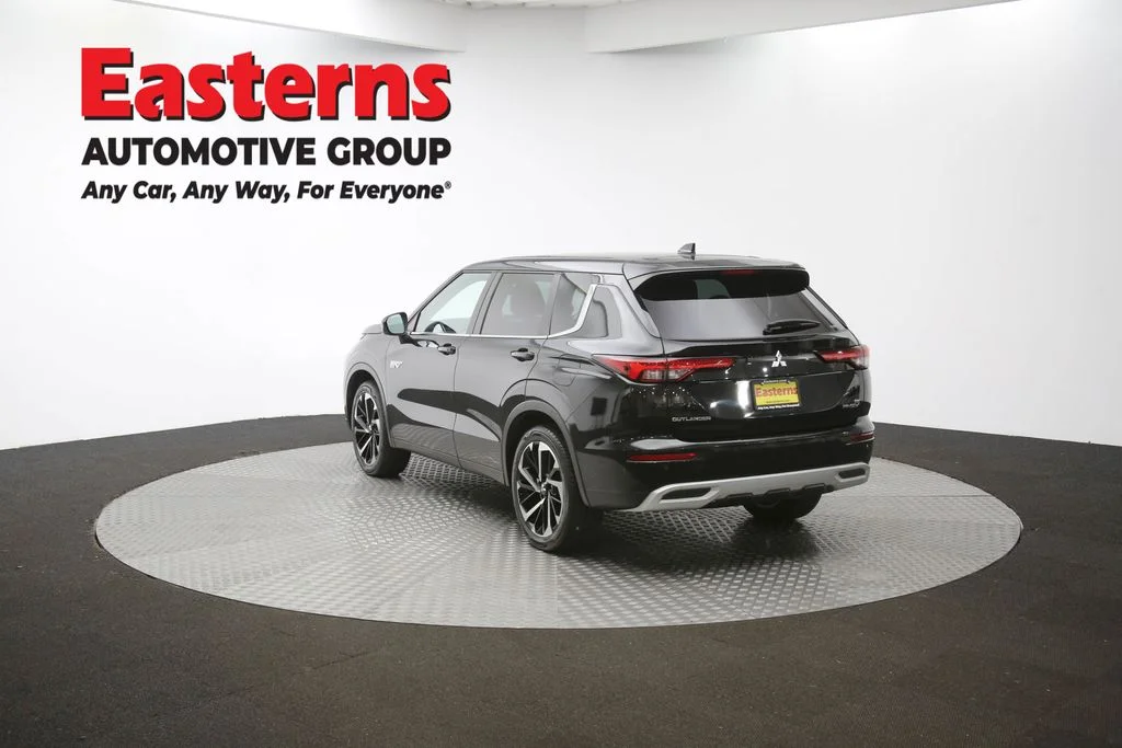 Used 2023 Black Mitsubishi SE image 66