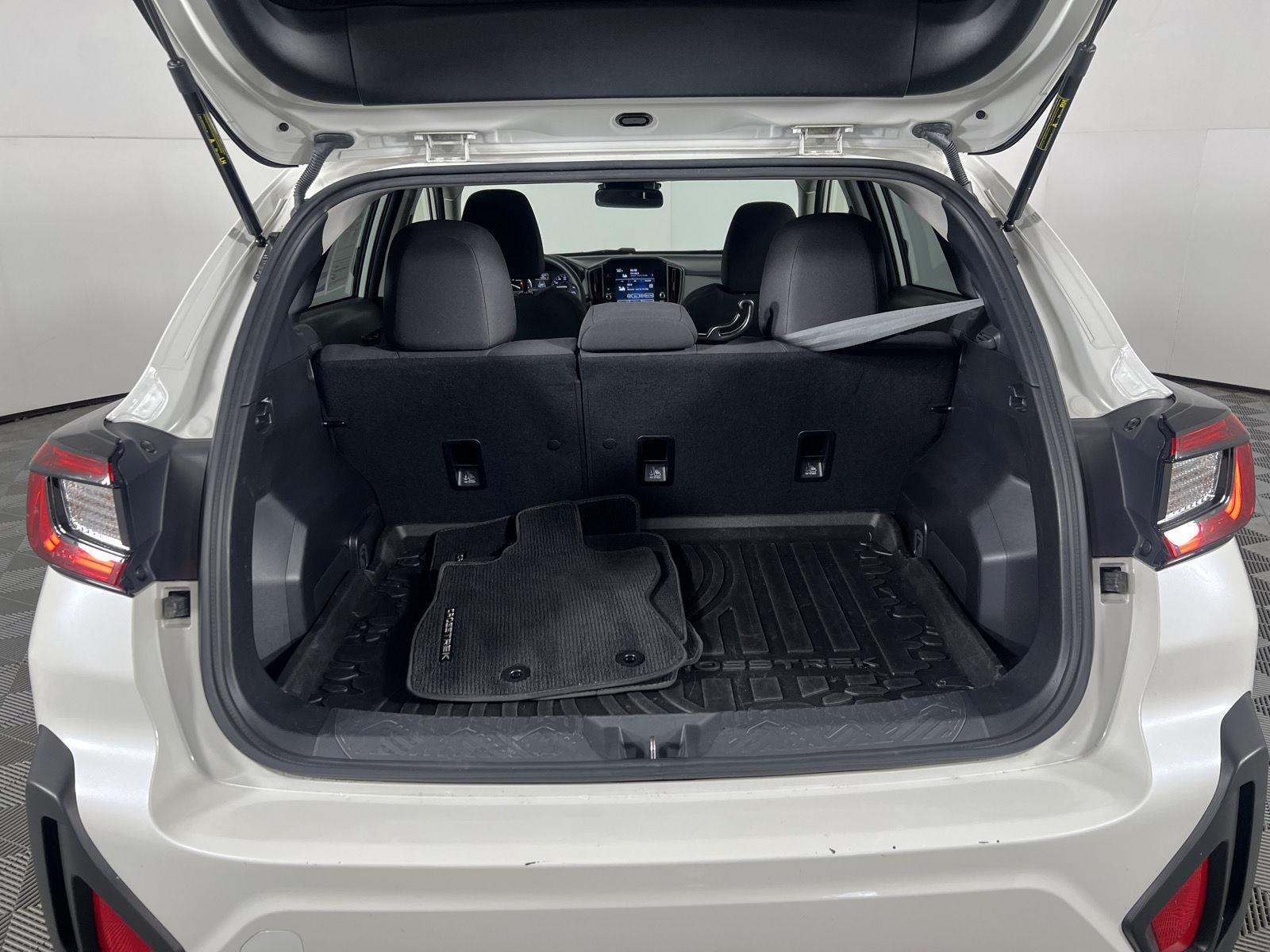 Used 2025 Crystal White Pearl Subaru Premium image 23