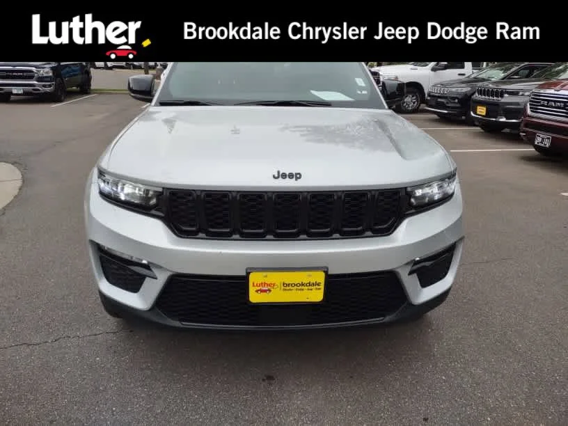 2025 Jeep Grand Cherokee Limited 4x4's photo