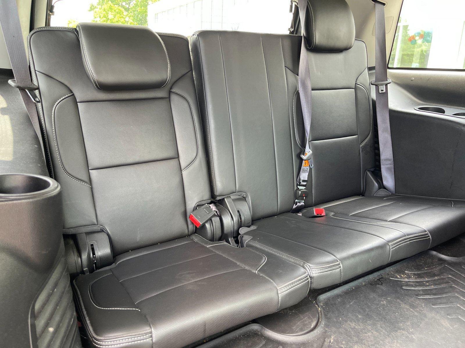 Used 2017 White Frost Tricoat GMC Denali image 39