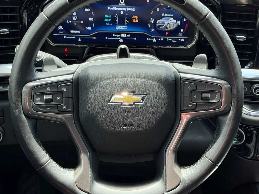 Used 2024 Black Chevrolet High Country image 14